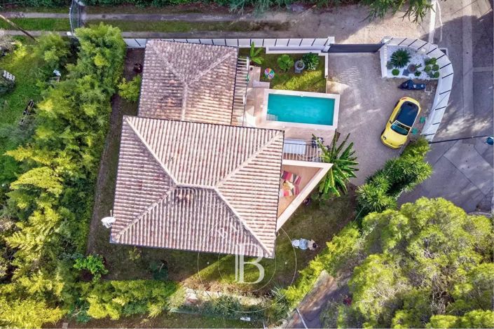 Image No.18-3 Bed House for sale