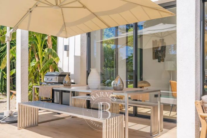 Image No.2-3 Bed House for sale