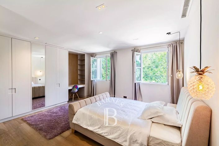 Image No.15-5 Bed House for sale