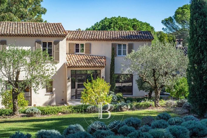 Image No.5-5 Bed House for sale