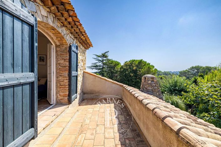 Image No.21-4 Bed House for sale