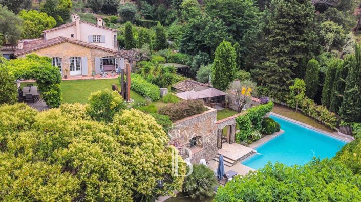 Image No.1-5 Bed House for sale