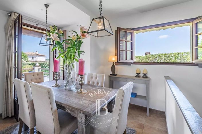 Image No.5-4 Bed House for sale