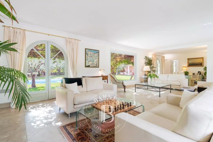 Image No.13-4 Bed House for sale