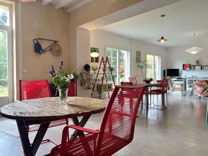 Image No.11-5 Bed House for sale