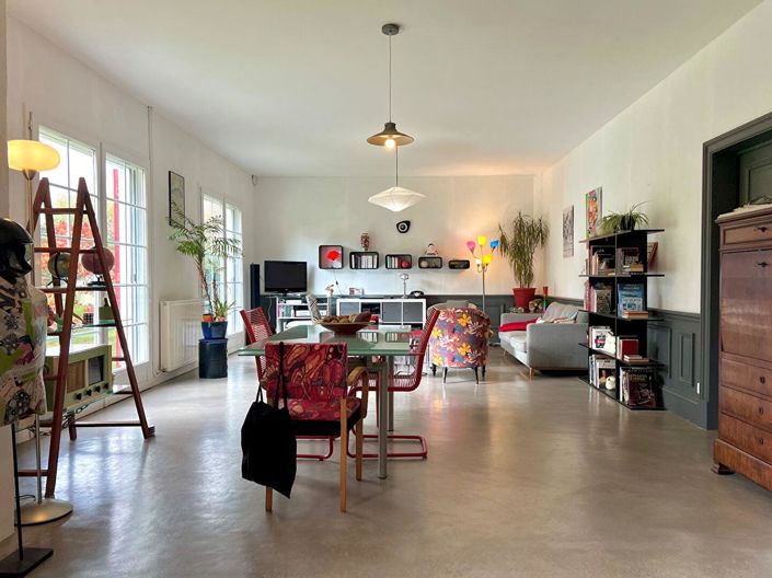 Image No.4-5 Bed House for sale