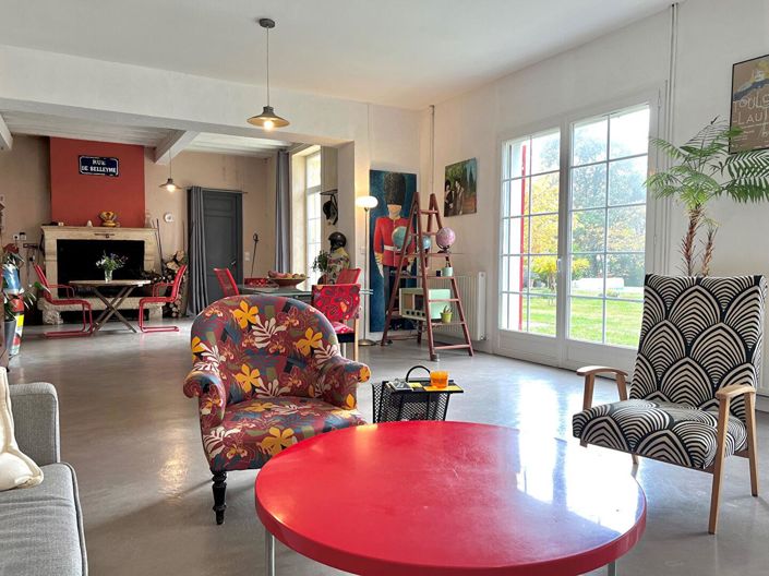 Image No.5-5 Bed House for sale