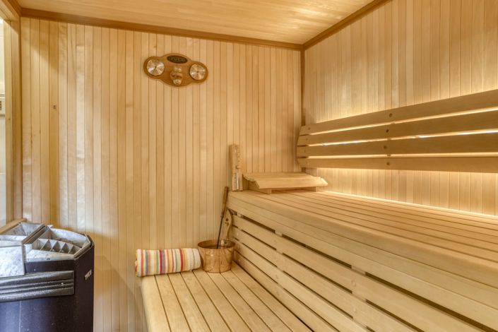 Image No.12-4 Bed House for sale