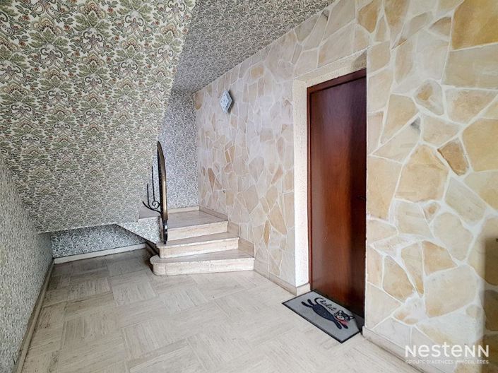 Image No.13-5 Bed House for sale