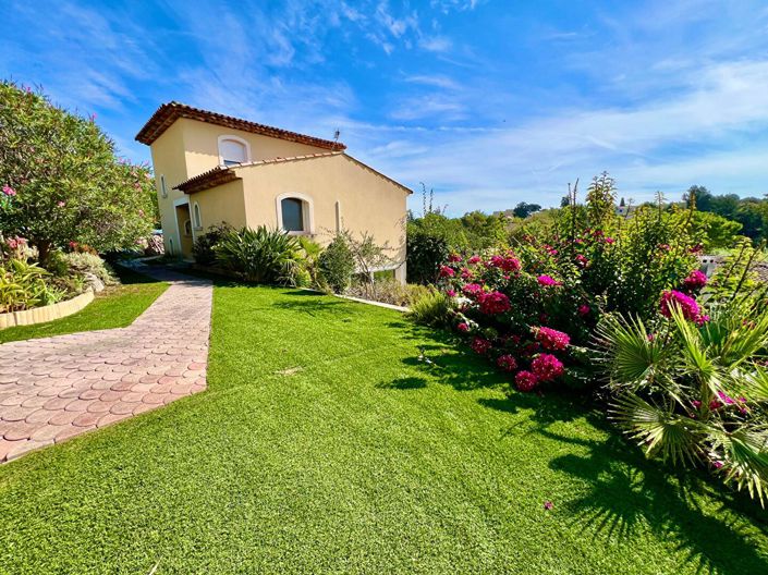 Image No.2-4 Bed House for sale