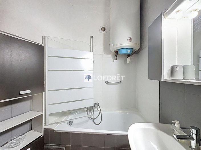 Image No.15-2 Bed House for sale