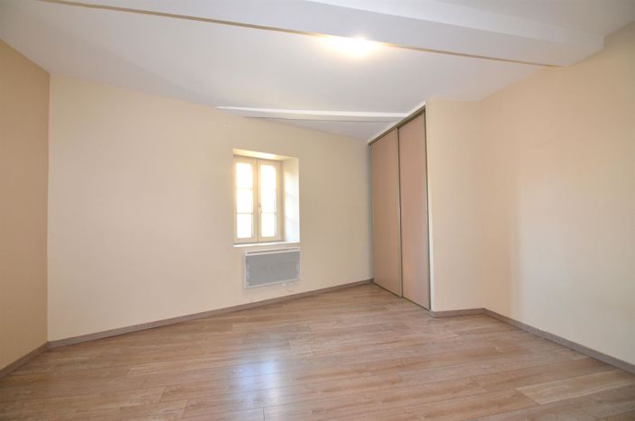 Image No.18-2 Bed House for sale