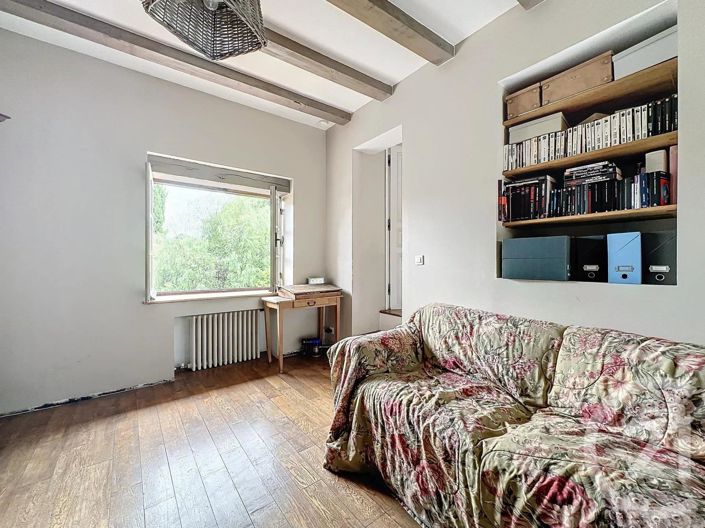 Image No.11-3 Bed House for sale