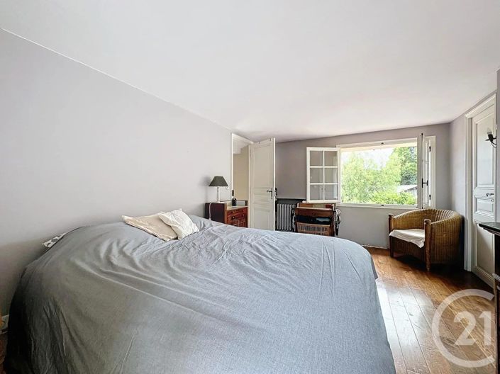 Image No.13-3 Bed House for sale