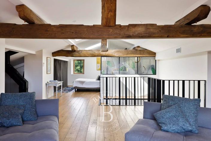 Image No.22-5 Bed House for sale