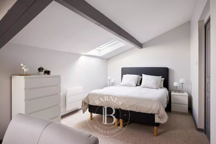 Image No.21-4 Bed House for sale