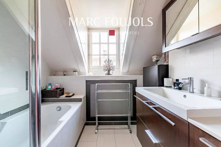 Image No.18-5 Bed House for sale