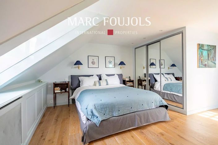 Image No.19-5 Bed House for sale