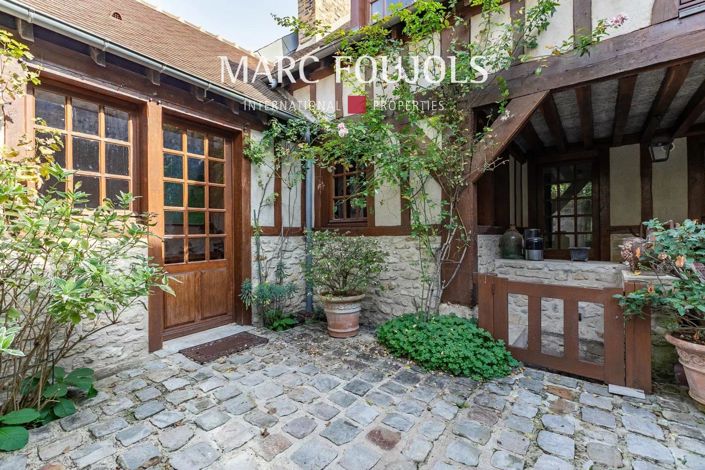 Image No.23-5 Bed House for sale