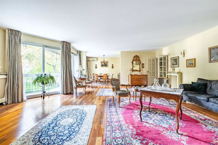 Image No.2-4 Bed Apartment for sale