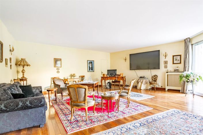 Image No.7-4 Bed Apartment for sale