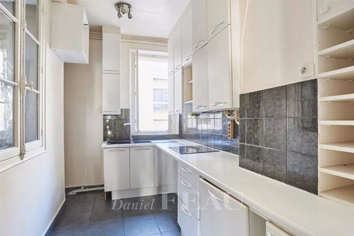 Image No.18-3 Bed Apartment for sale