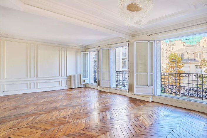 Image No.20-3 Bed Apartment for sale