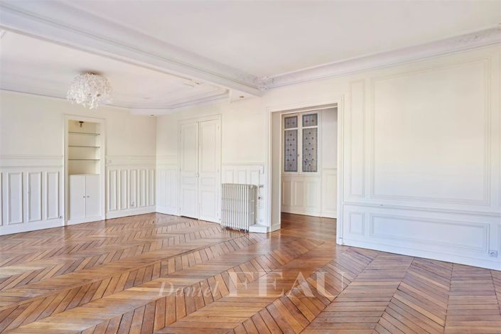 Image No.21-3 Bed Apartment for sale