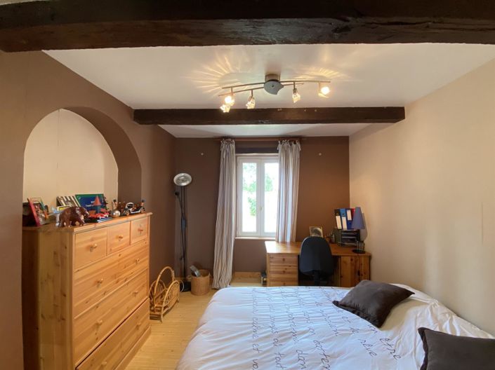 Image No.16-4 Bed House for sale