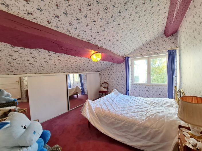 Image No.17-4 Bed House for sale