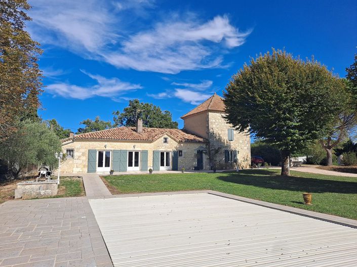 Image No.20-4 Bed House for sale