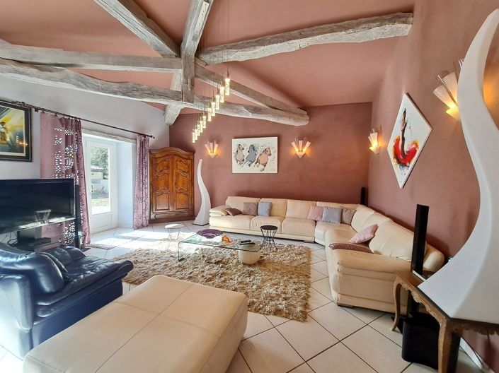 Image No.7-4 Bed House for sale