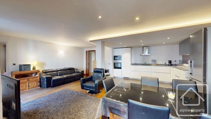 Image No.5-3 Bed Apartment for sale