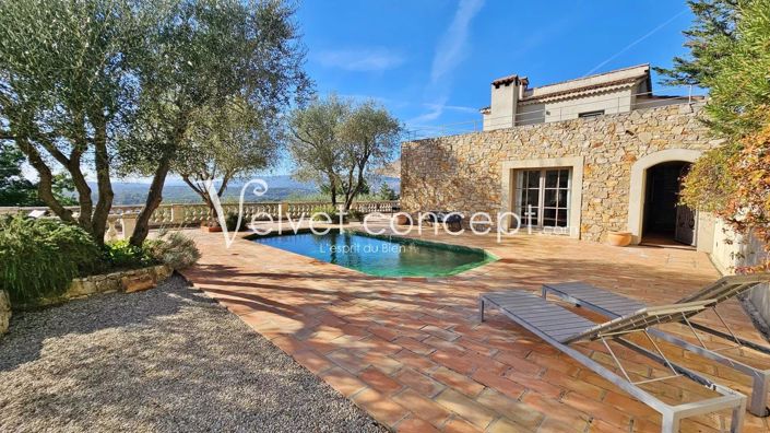 Image No.1-4 Bed House for sale