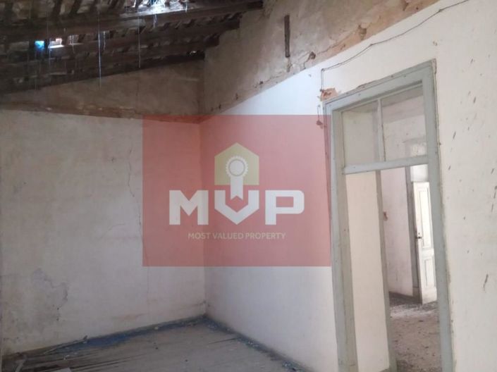 Image No.16-3 Bed House for sale