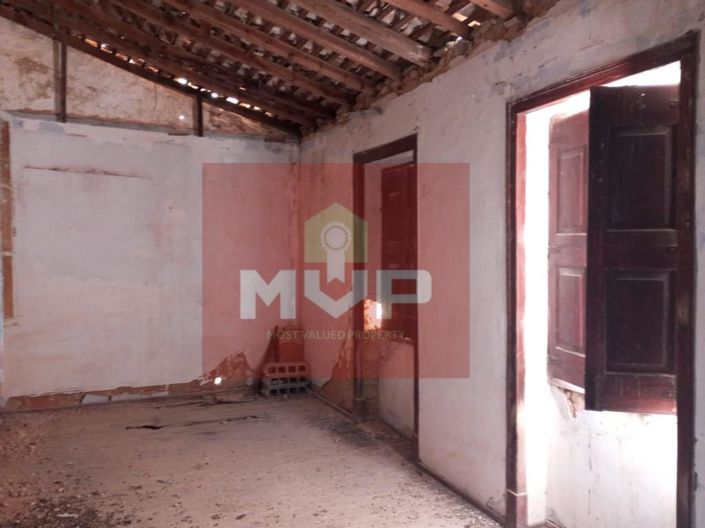 Image No.17-3 Bed House for sale