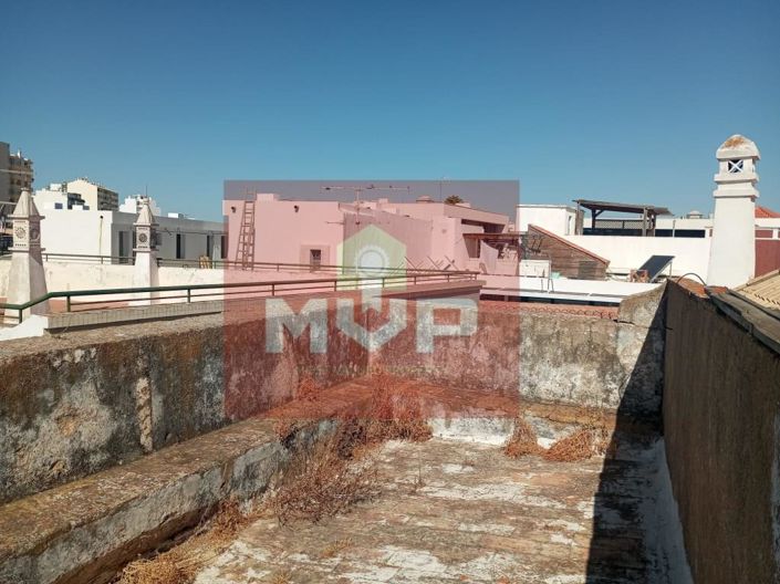 Image No.20-3 Bed House for sale