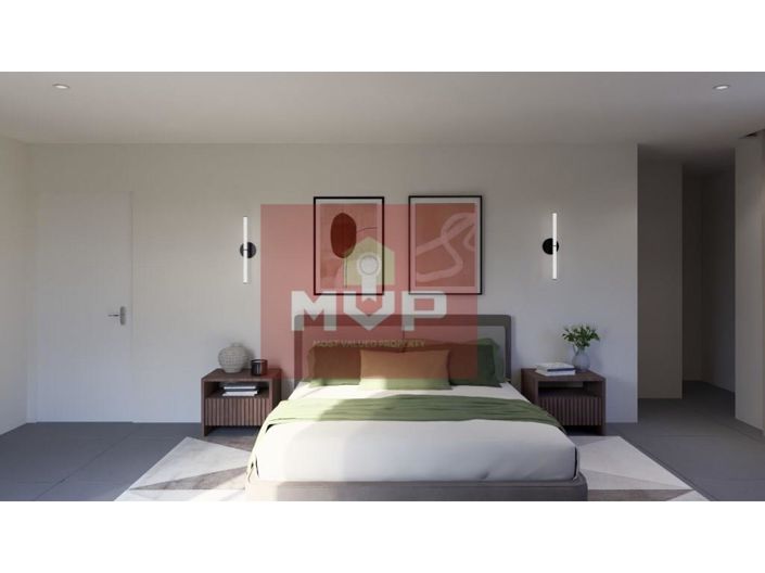 Image No.14-4 Bed House for sale