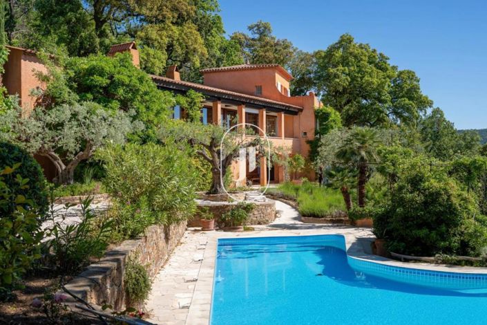 Image No.2-4 Bed House for sale