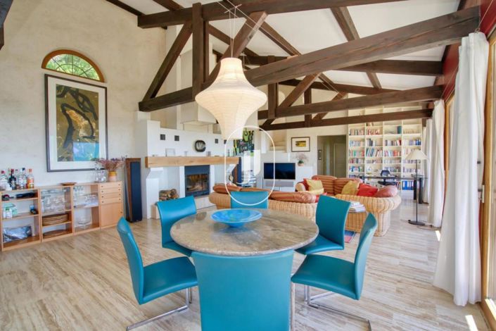 Image No.4-4 Bed House for sale