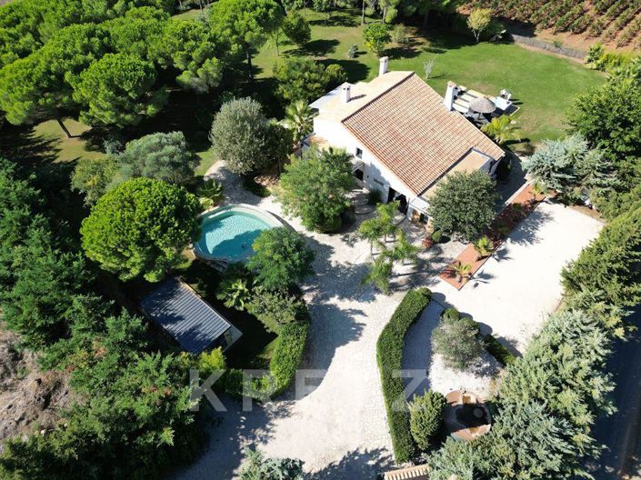 Image No.18-5 Bed House for sale