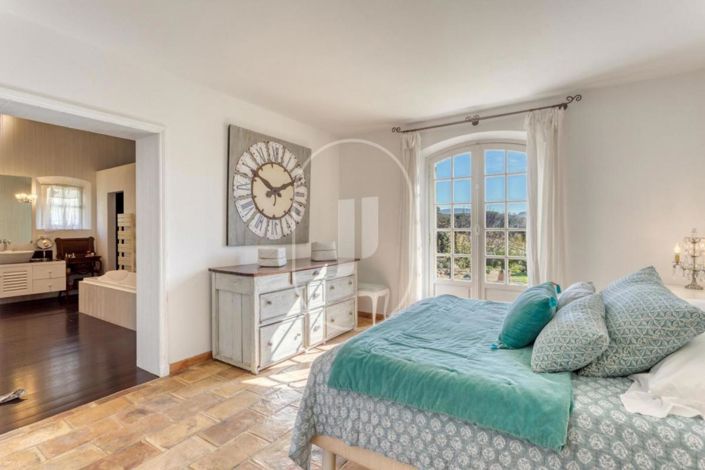 Image No.7-3 Bed House for sale