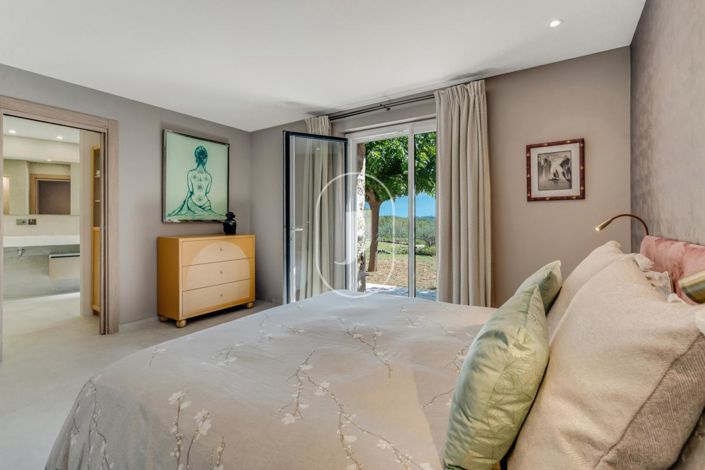 Image No.13-4 Bed House for sale