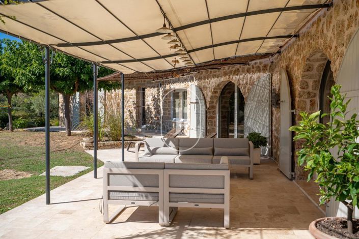 Image No.6-4 Bed House for sale