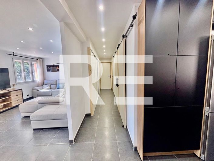 Image No.2-3 Bed Apartment for sale