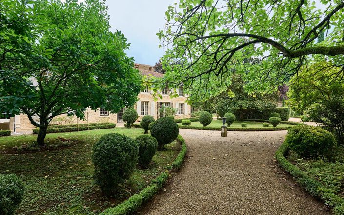 Image No.3-6 Bed Property for sale