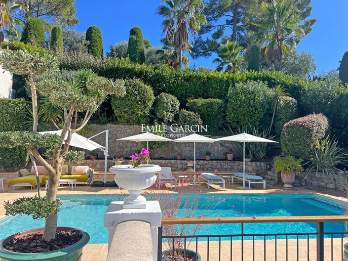 Image No.2-5 Bed House for sale