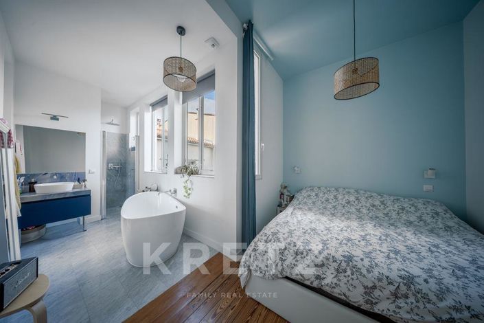 Image No.9-7 Bed House for sale