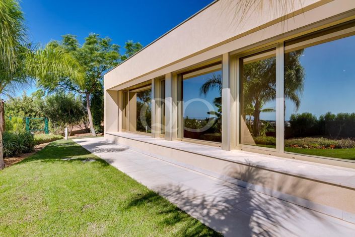 Image No.50-4 Bed House for sale