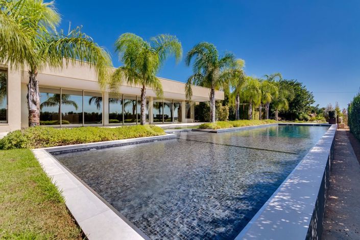 Image No.52-4 Bed House for sale